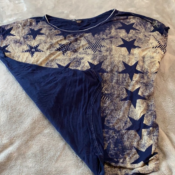 Star shirt - Picture 2 of 3